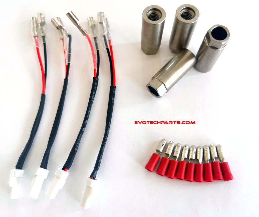 Turn signal adapter kit for turn signal with M8 fastening thread